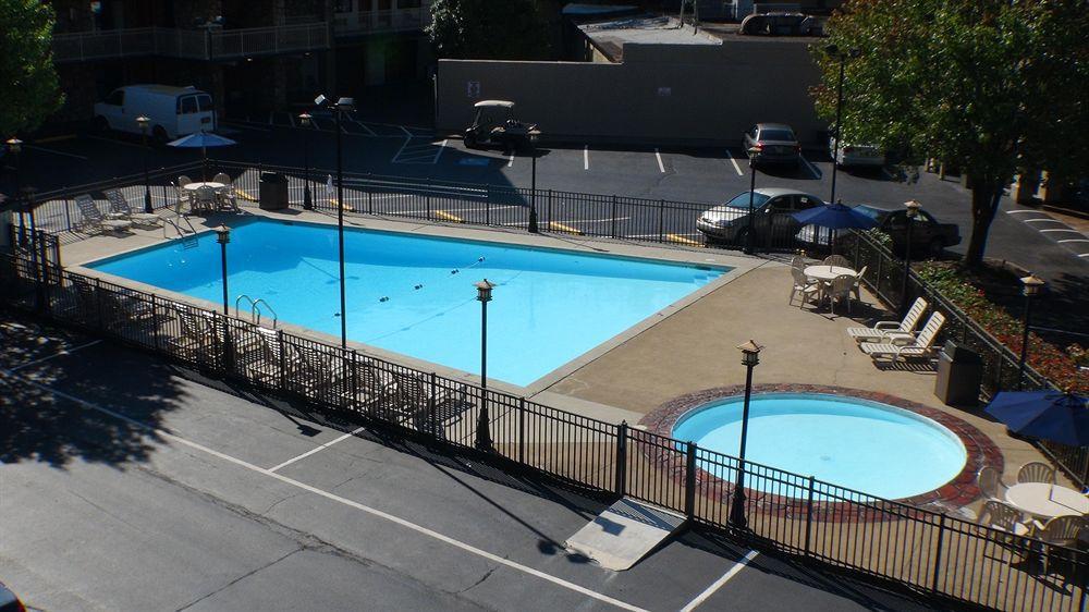 Zoders Inn And Suites Gatlinburg Exteriör bild